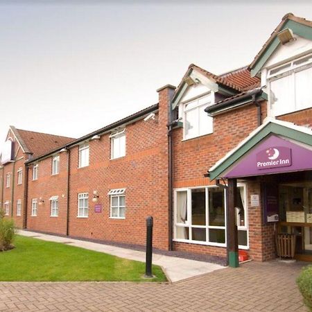 Premier Inn Runcorn Buitenkant foto