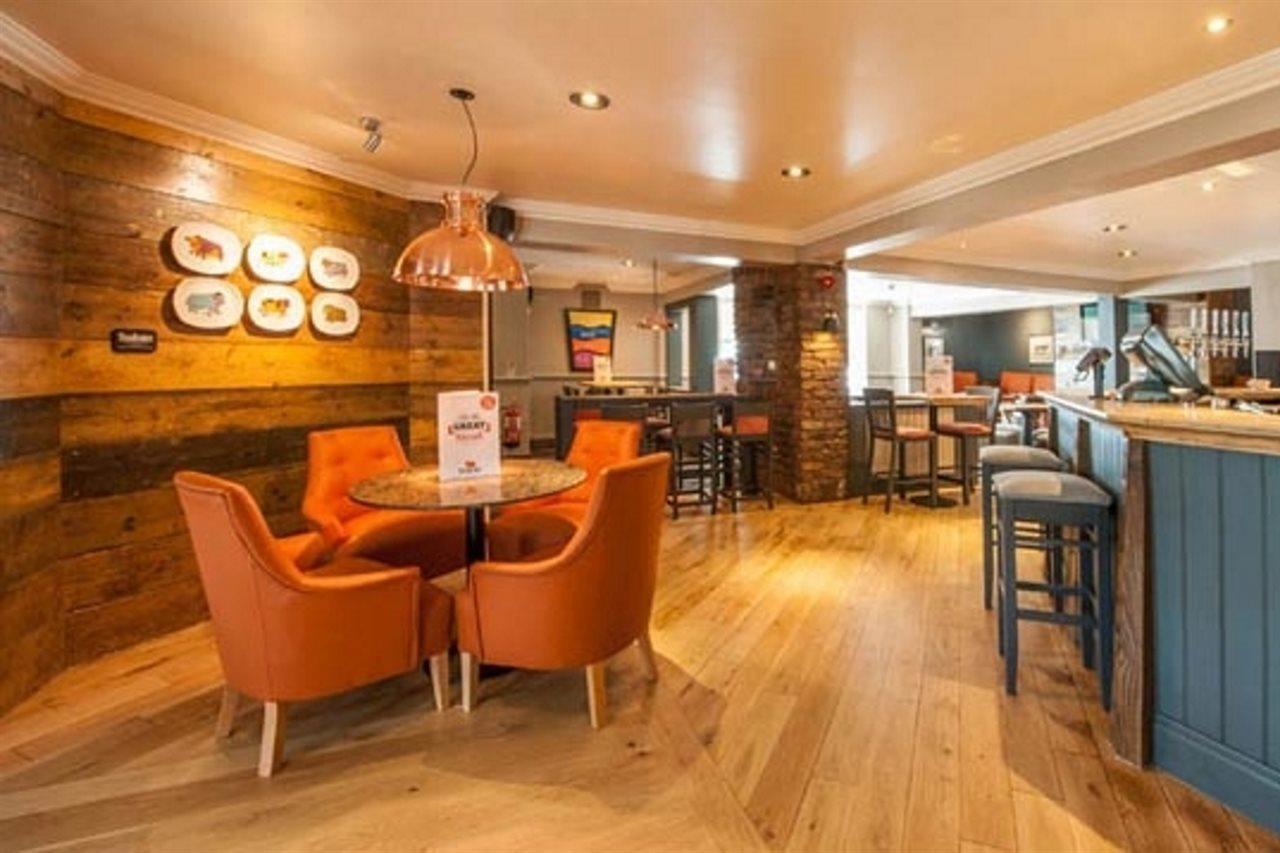 Premier Inn Runcorn Buitenkant foto